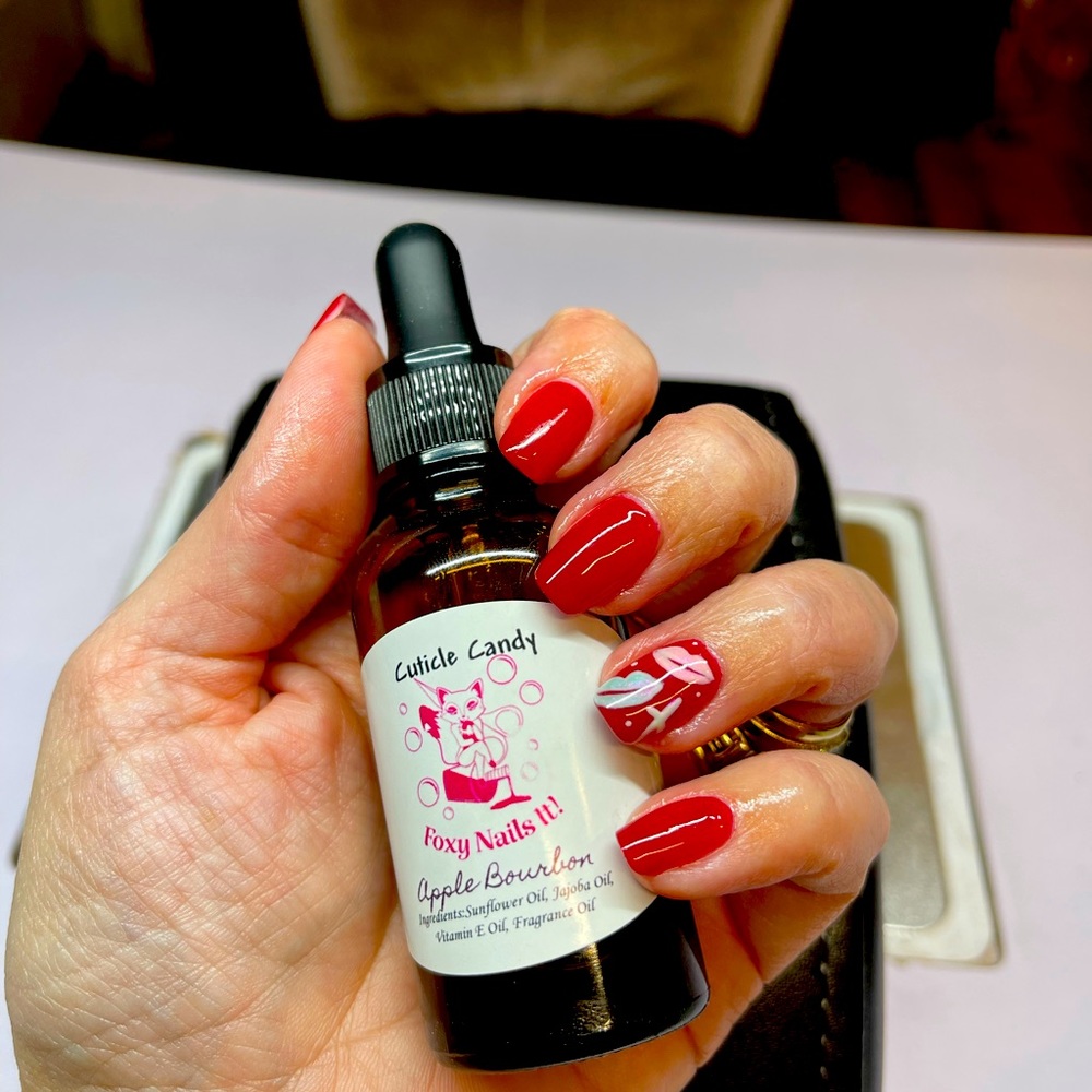 1oz homemade cuticle oil in apple bourbon